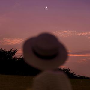 老师把学生带回家做爱视频大全
